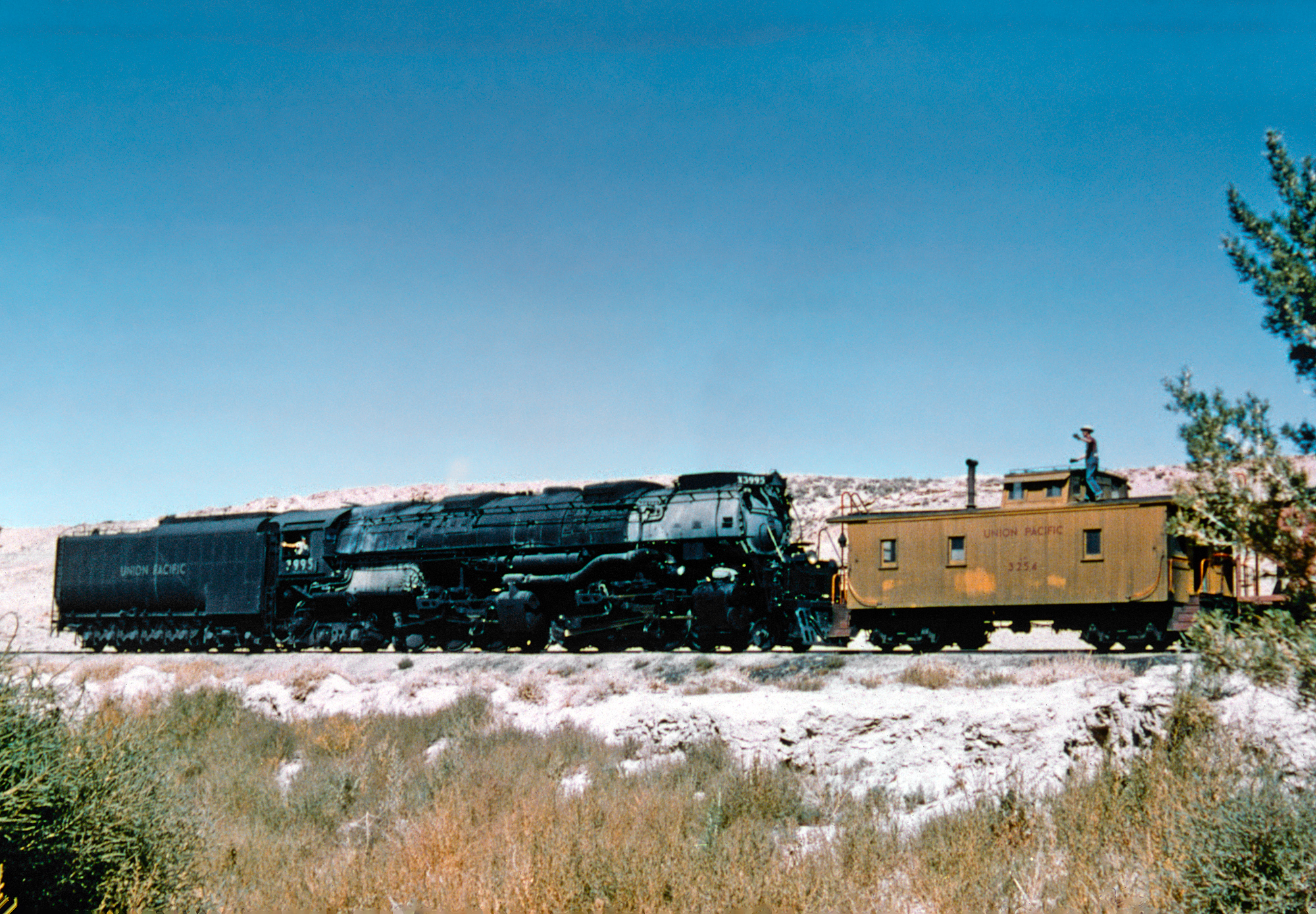 4-6-6-4 Challenger Steam Locomotives