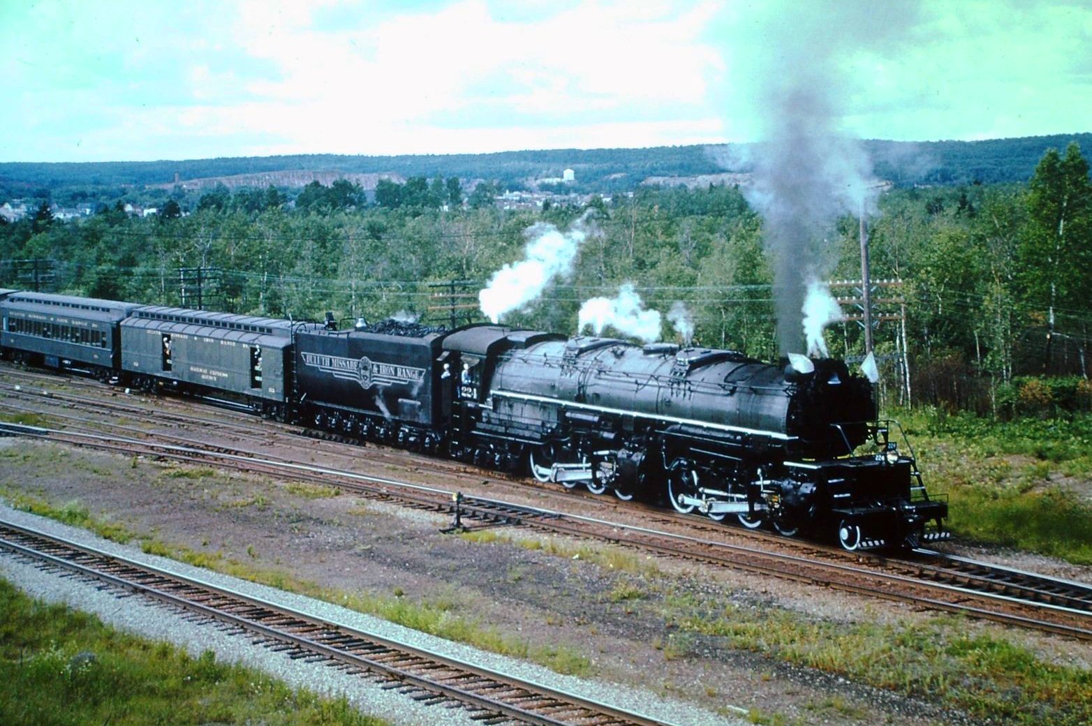 2-8-8-4-yellowstone-steam-locomotives-photos-history