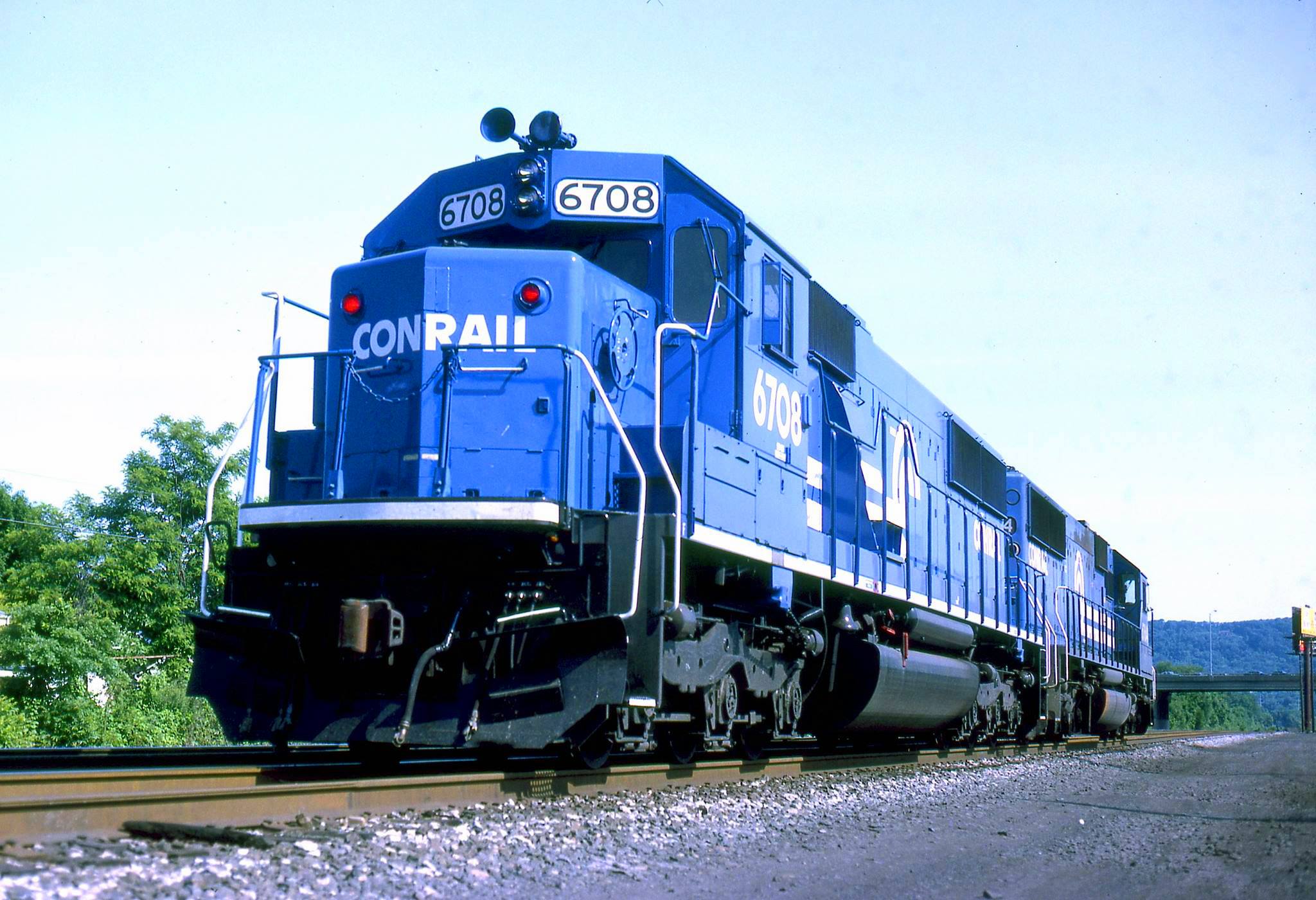 Conrail (Train/Railroad): Logo, Map, Photos, History