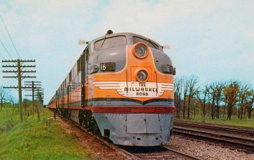 Milwaukee Road's "Hiawatha" (Train): Consist, 4-4-2, 4-6-4