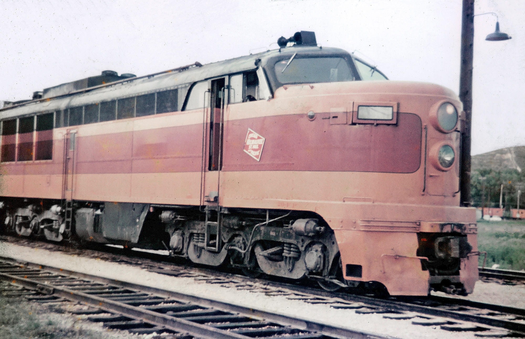 Union Pacific GE Erie built passenger train, the ''Pacific Limited