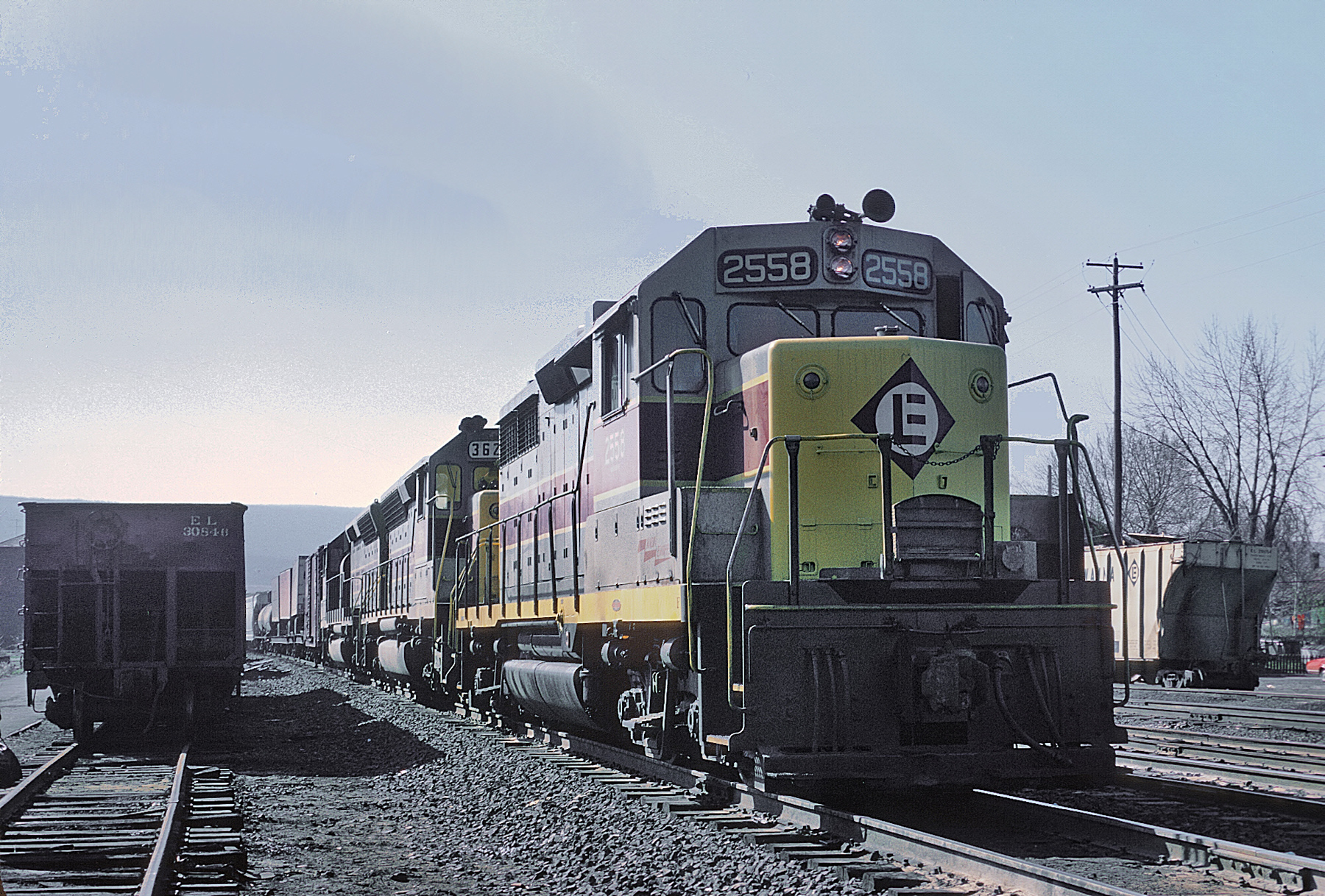 EMD "GP35" Locomotives: Data, Photos, History & More