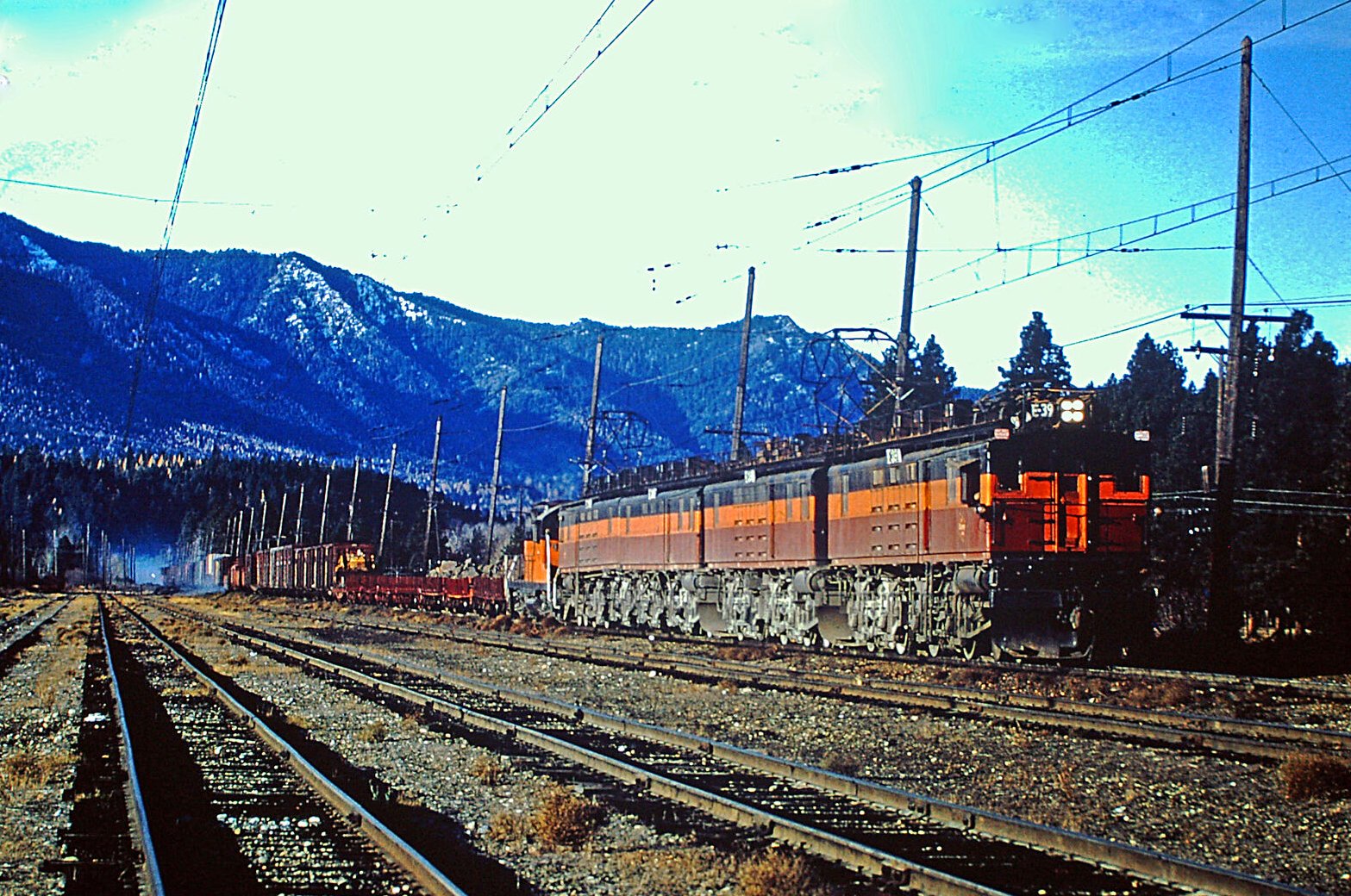 Milwaukee Road Boxcab Electric Locomotives: Photos/History